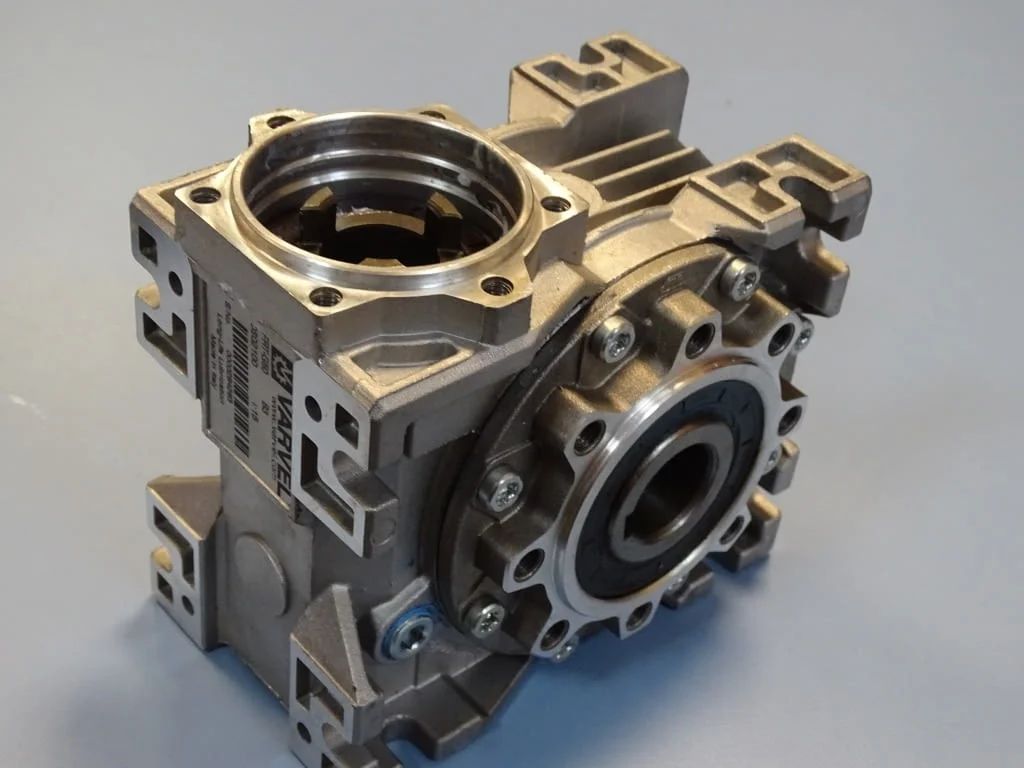 Редуктор червячен VARVEL FRT-G50 worm gear reducer 1:15 — снимка 4