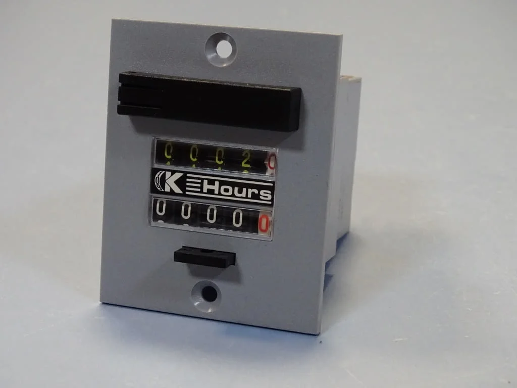 Електромеханичен брояч на време Kubler HVa 15.31 electromechanical time couter — снимка 8