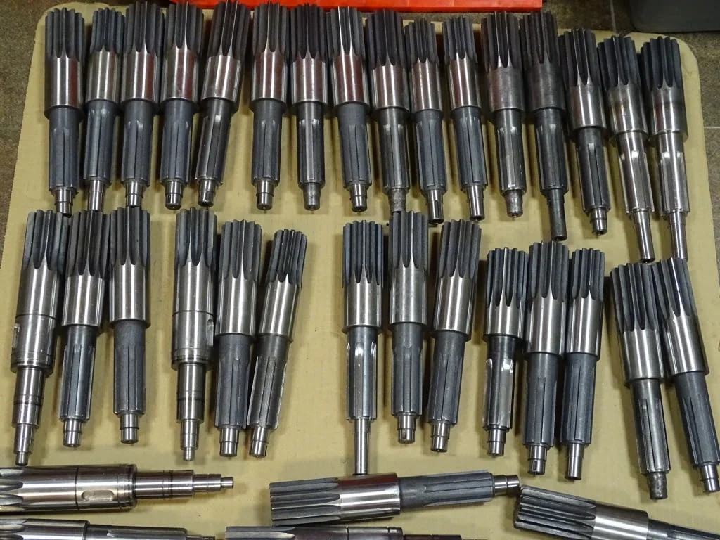 Вал зъбно колело за струг СУ-400, СУ-500, СУ-580 — снимка 5