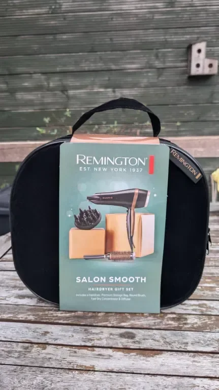 Сешоар Remington подаръчен комплект с концентратор и дифузер, керамичен, йонен, чанта, 2000 W, черен — снимка 7