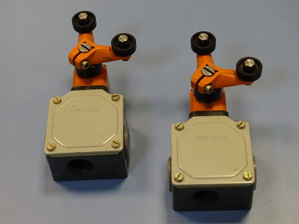 Изключвател позиционен Siemens 3SE3 100-1T Position Switch/Limit Switch 10A 220V — снимка 6