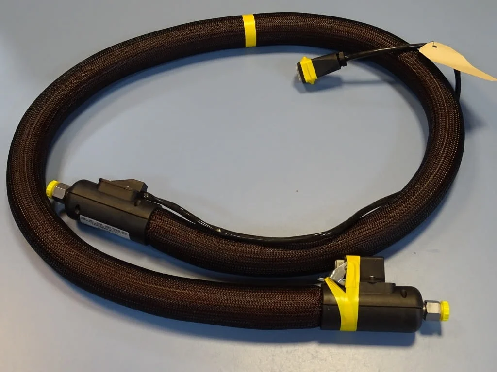 Маркуч за машина Robatech Nordson Hot Melt Glue Hose 150Bar