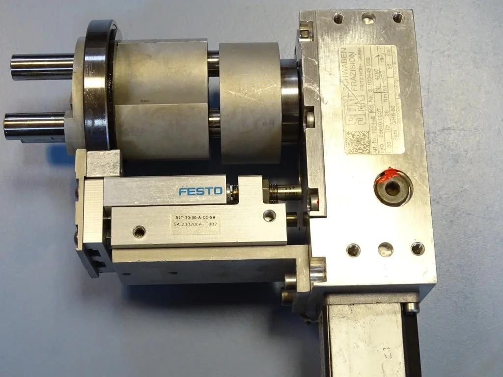 Ротационен модул SPN , Mitsubishi HC-MFS13-S13, Festo SLT-10-30-A-CC-SA — снимка 6