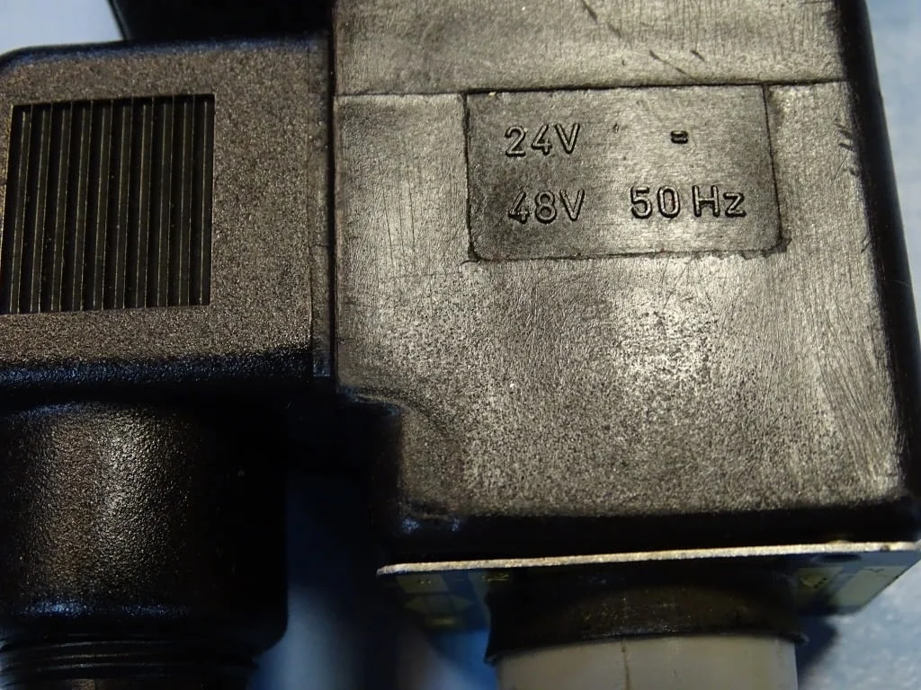 Пневматичен разпределител HERION 80202-04 Solenoid Valve 48VAC/24VDC — снимка 5