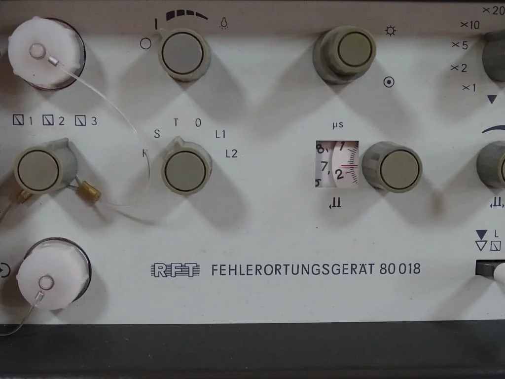 Осцилоскоп VEB RFT Fehlerortungsgerat 80018 — снимка 2