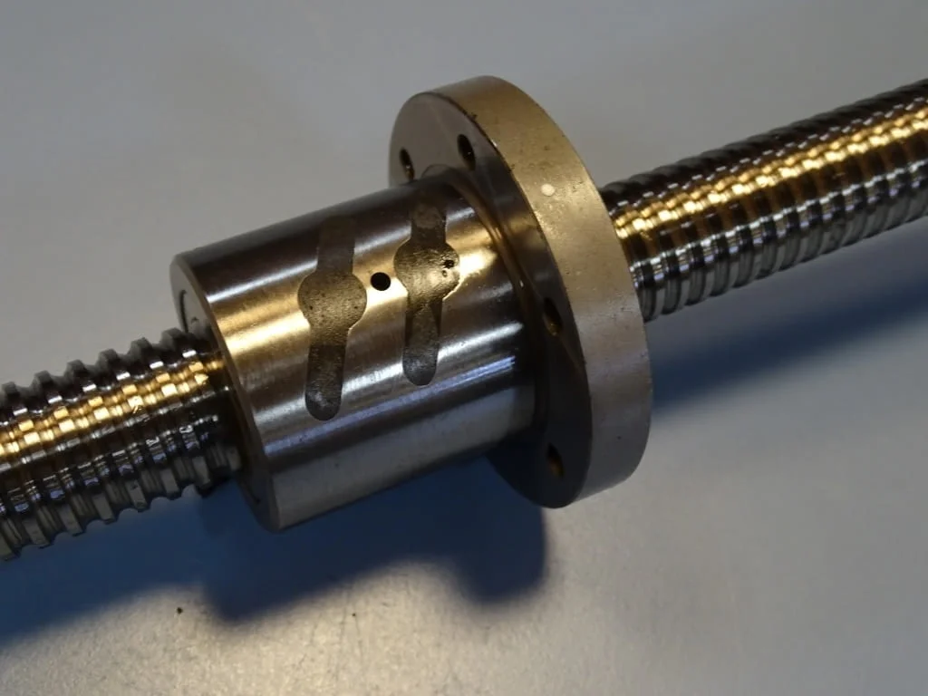 Сачмено-винтова двойка NSK W2504G-8PC UUPZ ball screw set L-520 — снимка 4