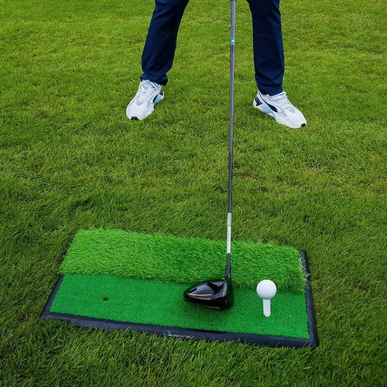 ME AND MY GOLF Постелка за голф с двойна трева, включва видеоклипове с инструкции за обучение, черна — снимка 6