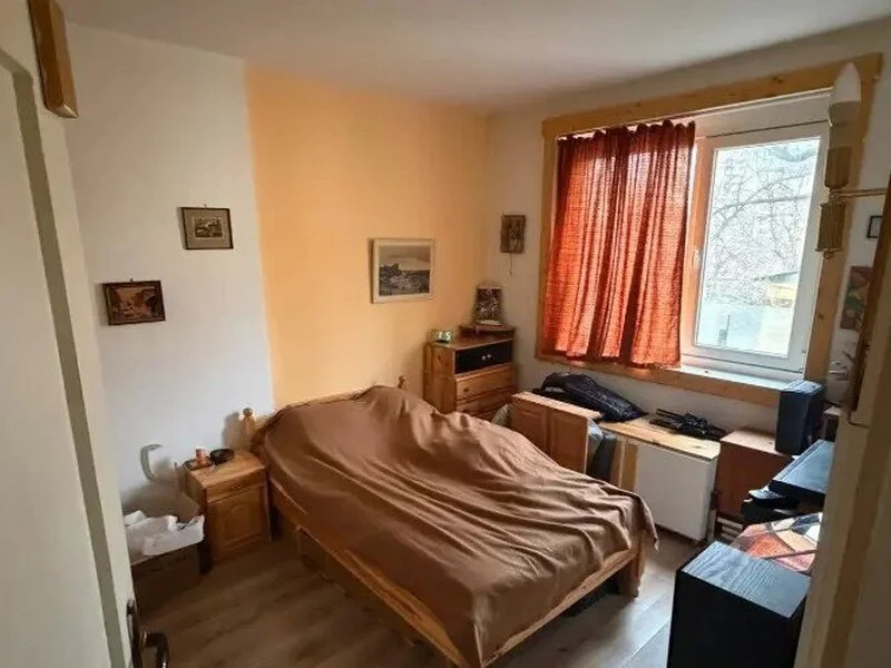 Тристаен Апартамент, Съдийски — снимка 2