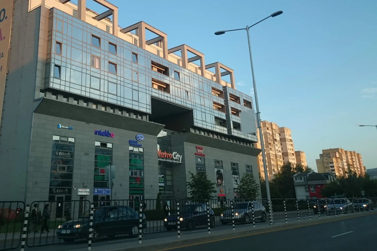 Паркомясто за мотор Младост 3