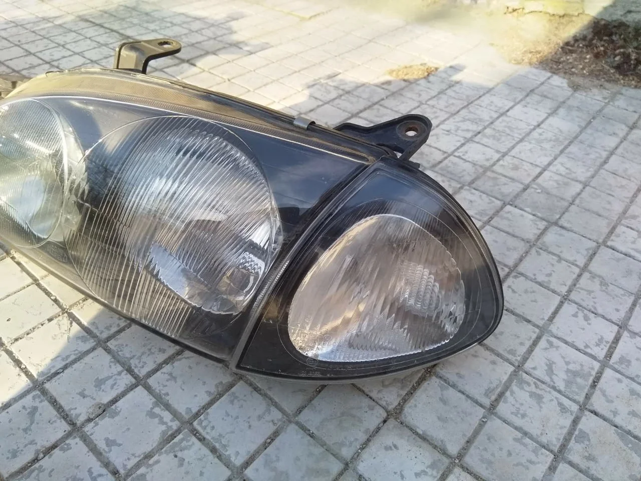 Тойота авенсис Toyota Avensis останали части — снимка 9