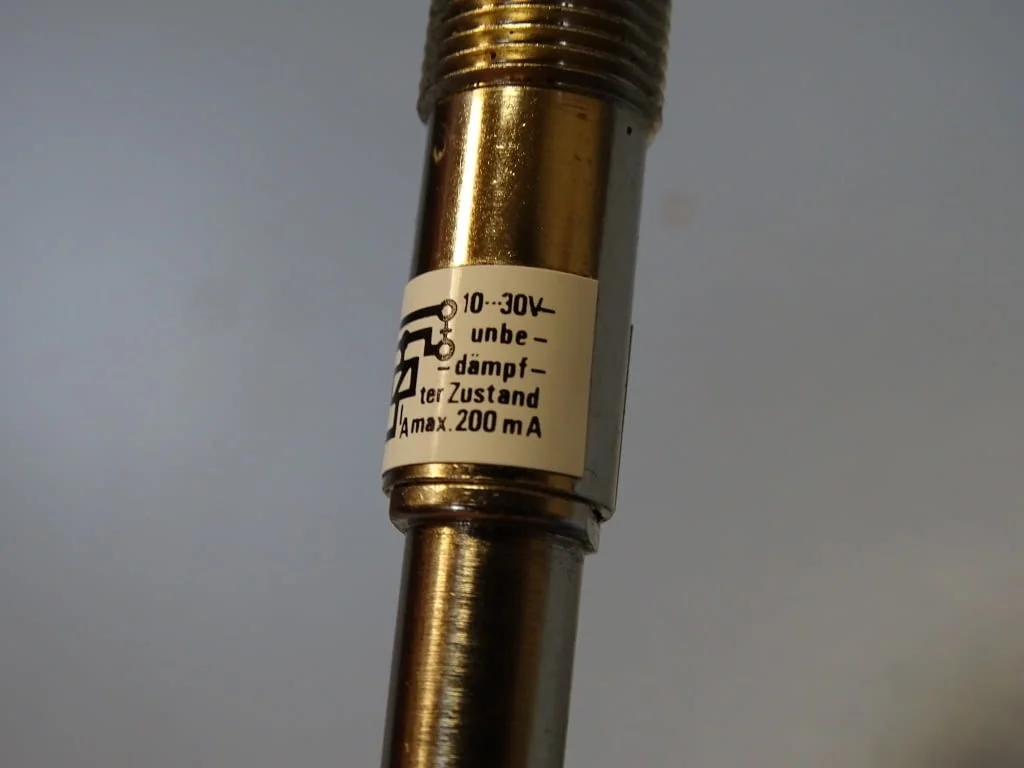 Индуктивен датчик Balluff BES516-356AOX 8610 proximity switch 10-30VDC — снимка 6