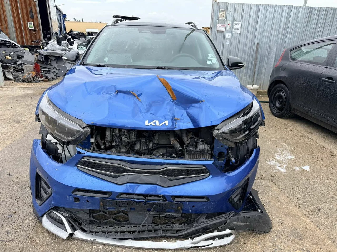Kia Stonic 1.0 T-GDi двигател G3LF 120 кс., бензин/електро, автоматик 7 ск., 46000 км., 2022 г., eur — снимка 2