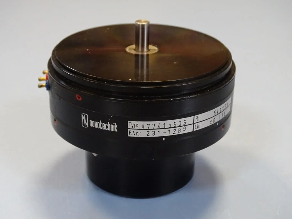 Ротационен потенциометър Novotechnik A774a505 Rotari Potentiometer — снимка 5