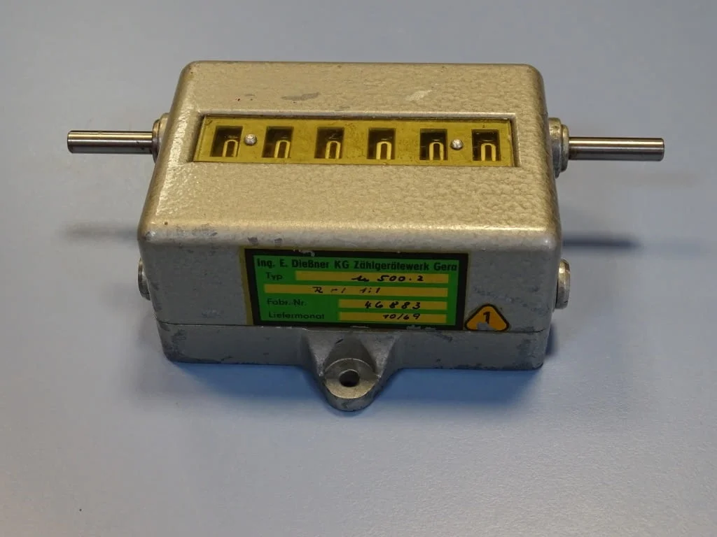 Механичен брояч Ing.E.DieBner KG M500.2(R1:1)mechanical counter — снимка 2