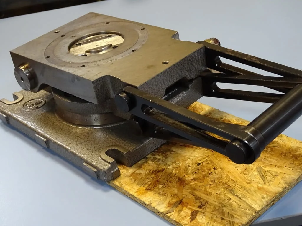 Синусна стойка за менгеме L-160mm за фреза Deckel — снимка 6