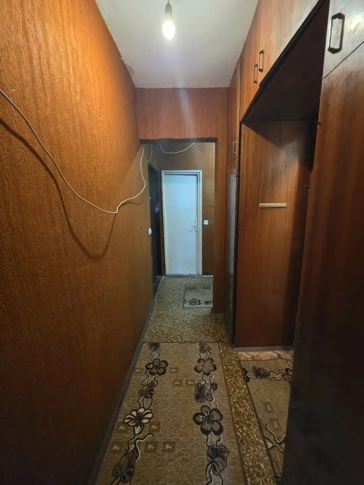 Тристаен апартамент в широк център, гр.Хасково — снимка 7