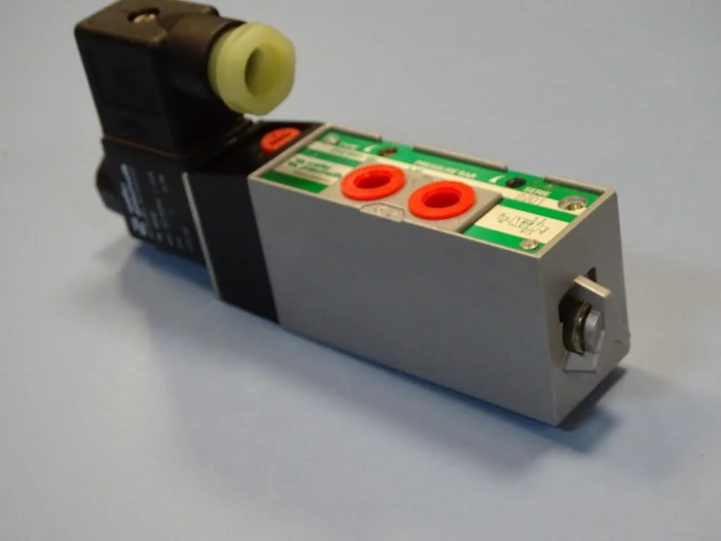 Пневматичен разпределител Walter pneumatic SXE 9561-180 — снимка 5