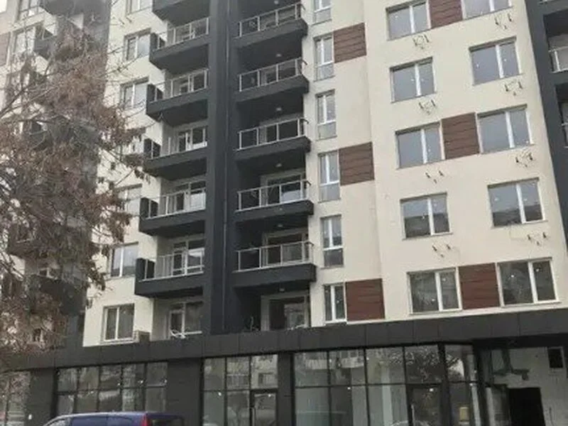 Тристаен апартамент в кв. Тракия — снимка 3