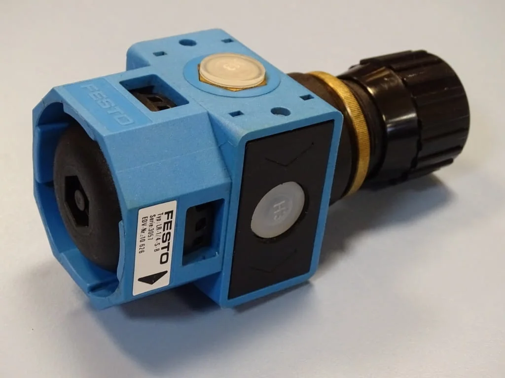 Регулатор за налягане Festo LR-1/4-S-8 pressure regulator — снимка 5