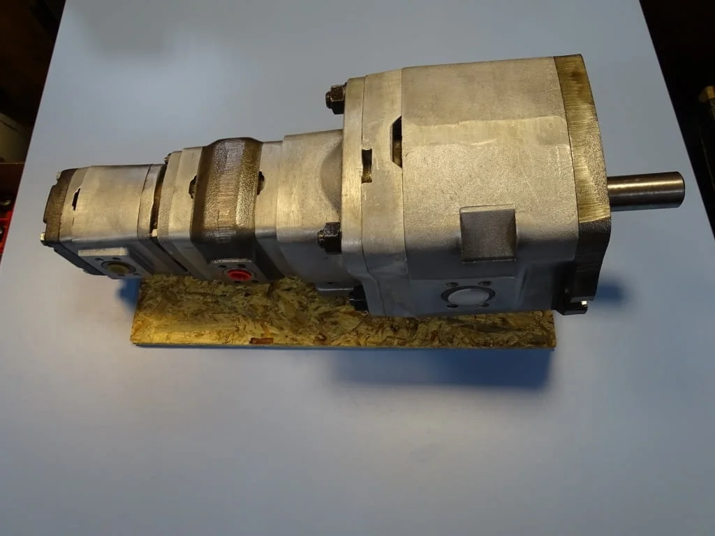 Хидравлична помпа VOITH IPH5/3/2-64/16/8 701 gear pump — снимка 2