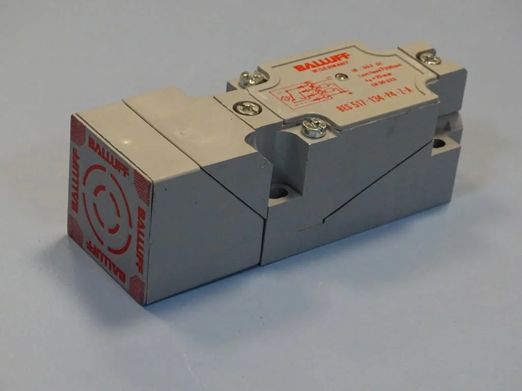 Индуктивен датчик Balluff BES 517-134-P4-Z-A proximity switch sensor — снимка 6