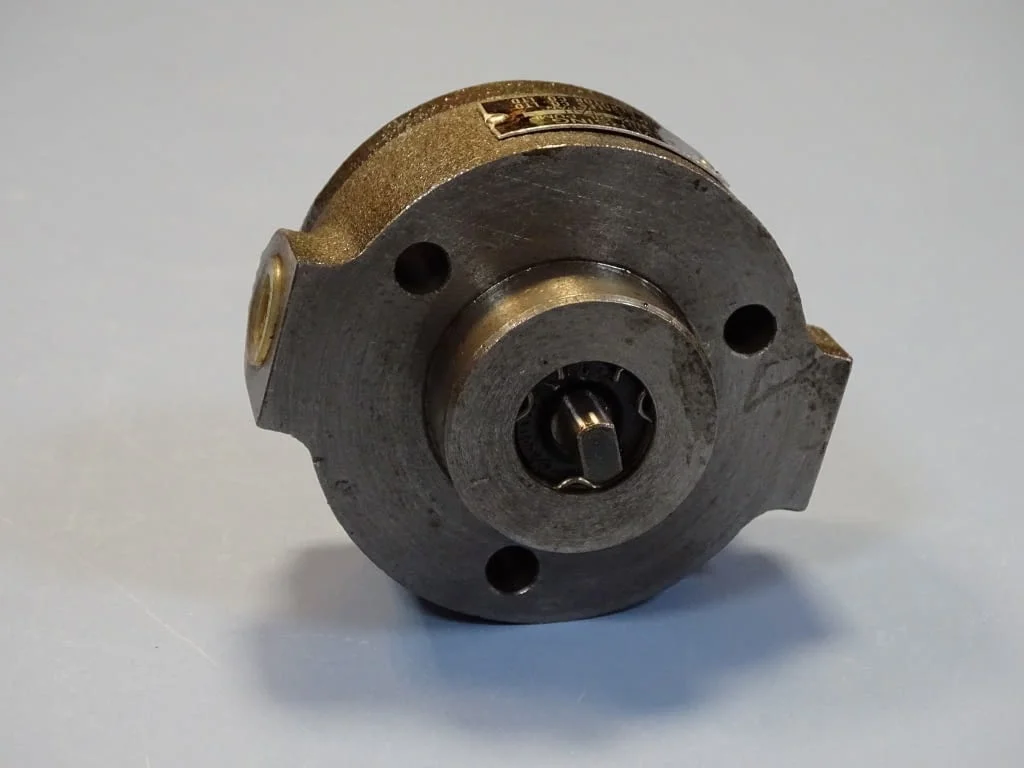Трохоидна помпа NIPPON GEROTOR IRA-SFAH Reversing Trochoid Oil Pump