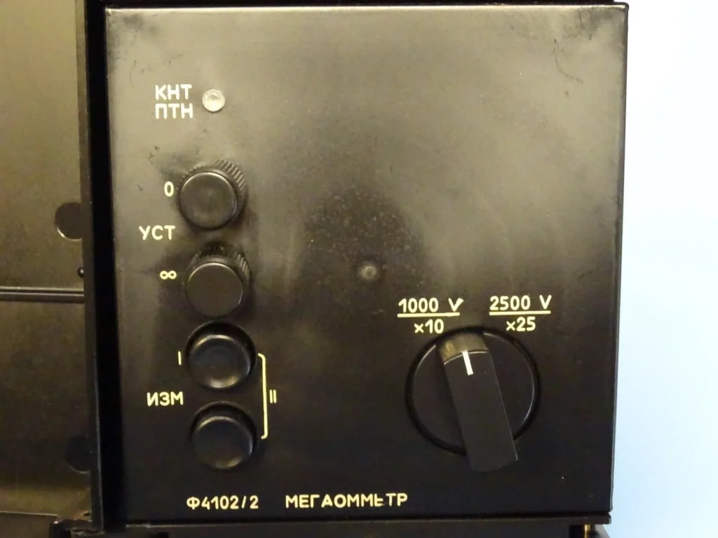 Мегаомметър Ф4102/2 1000V/2500V — снимка 4