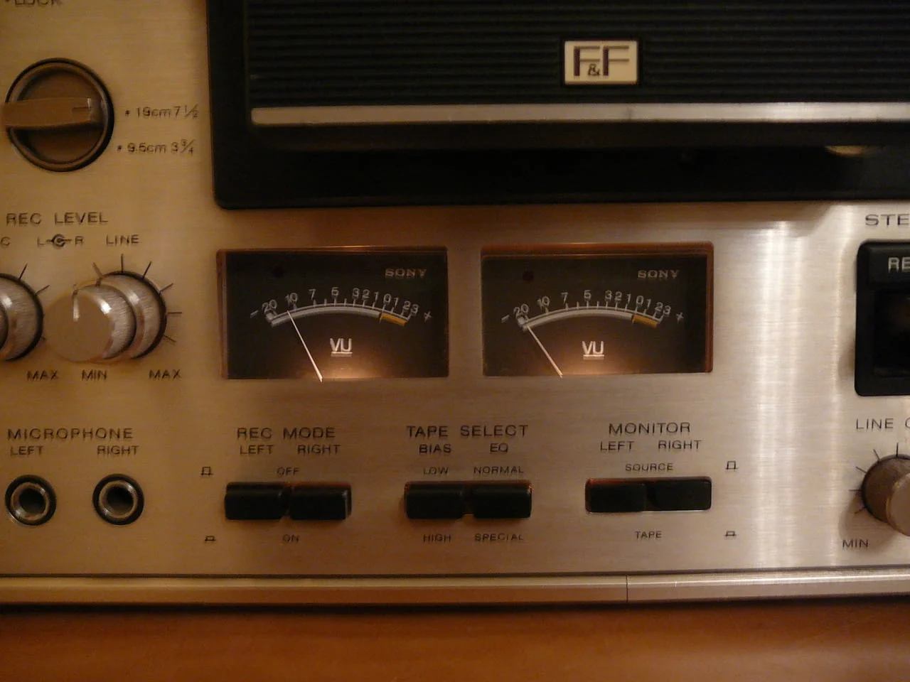 Sony tc-645 — снимка 5