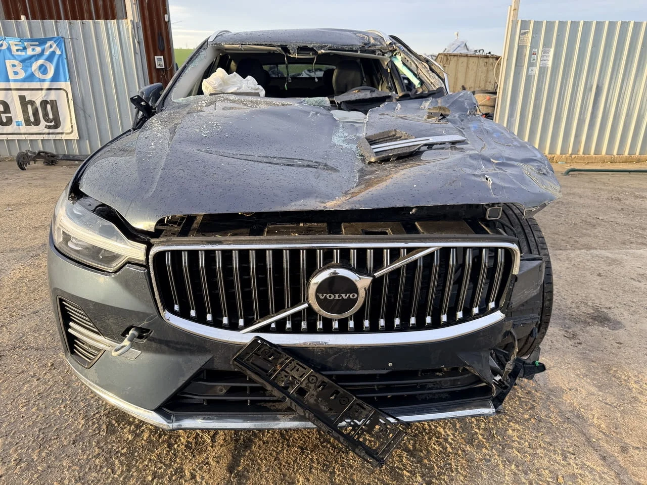 Volvo XC60 2 B5 Mild-Hybrid AWD 2.0 дизел, двигател D420T2, 235 кс., 4x4, автоматик, 2024г., 15 000 — снимка 2
