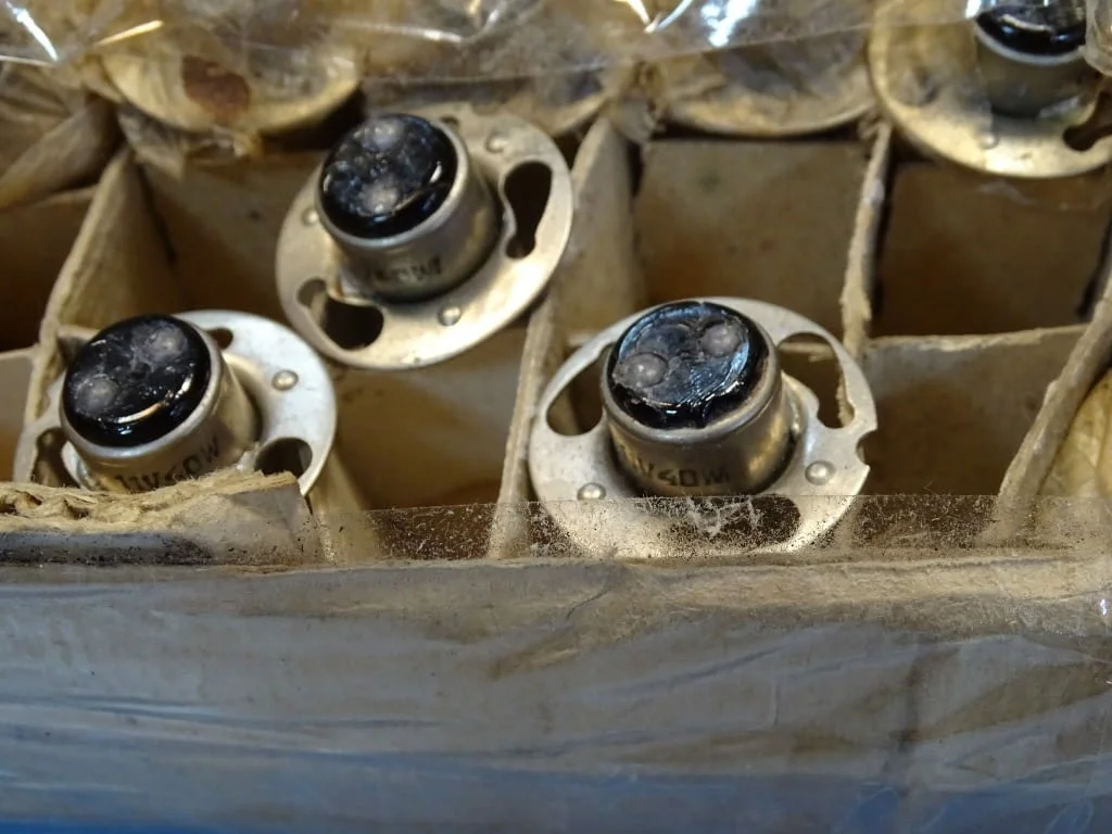 Лампа/крушка OP11-40 11V 40W bulb/lamp — снимка 9