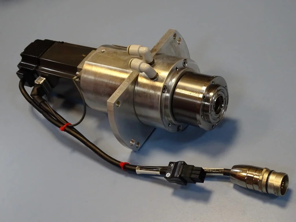 Серво мотор MITSUBISHI HC-KFS46-S13 AC servo motor, куплунг R+W, корпус IPW-800 L30 — снимка 9