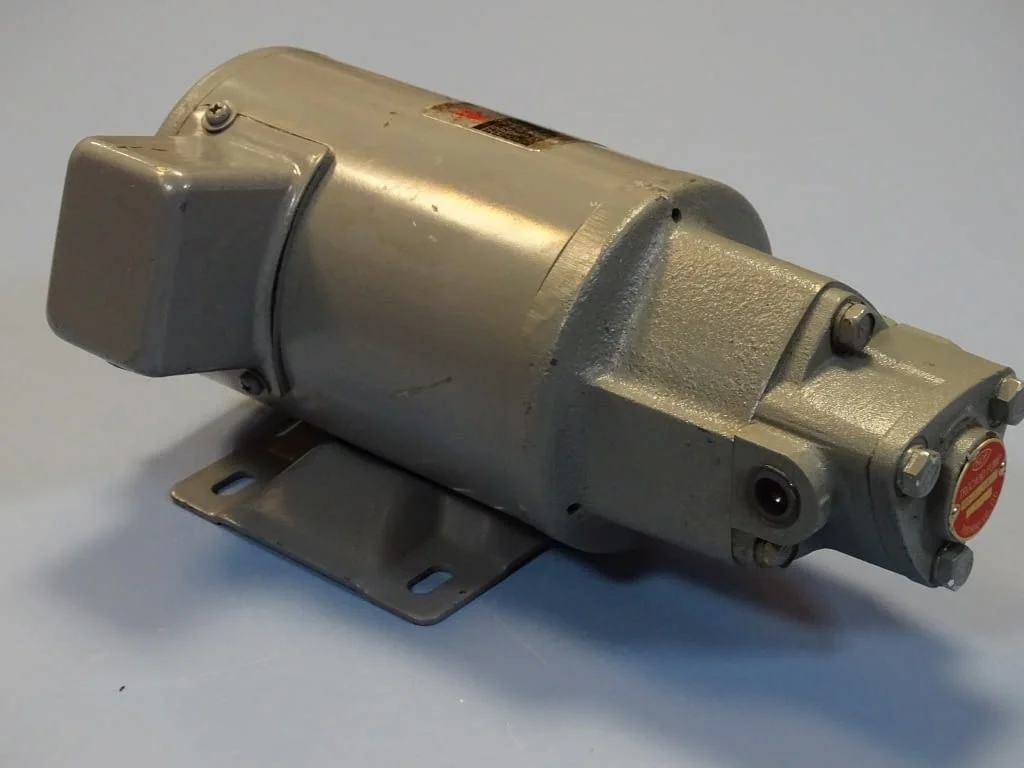 Трохоидна мотор-помпа NIPPON GEROTOR Motor-Trochoid Pump TOP-IME 75-1-12МА — снимка 3