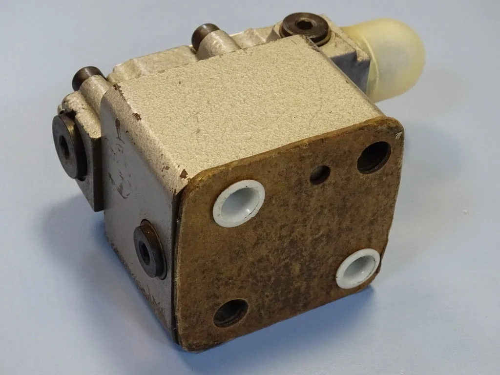 Клапан хидравличен WADOWICE DB10 2-15/100U Hydraulic ventil — снимка 5