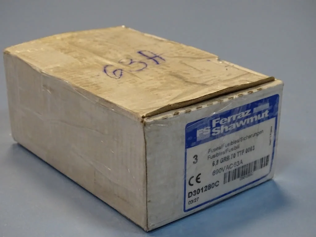 Предпазител Ferraz Shawmut Protistor D301280 Fuses 6.9GRB70TTF0063 63A 690VAC — снимка 2