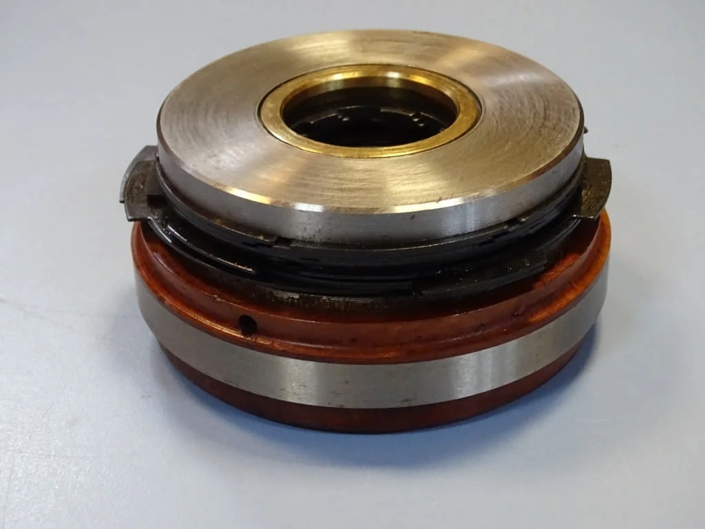Електромагнитен съединител ЭМ-32У4(ЕМ-32У4) electromagnetic multi-plate clutch 24VDC