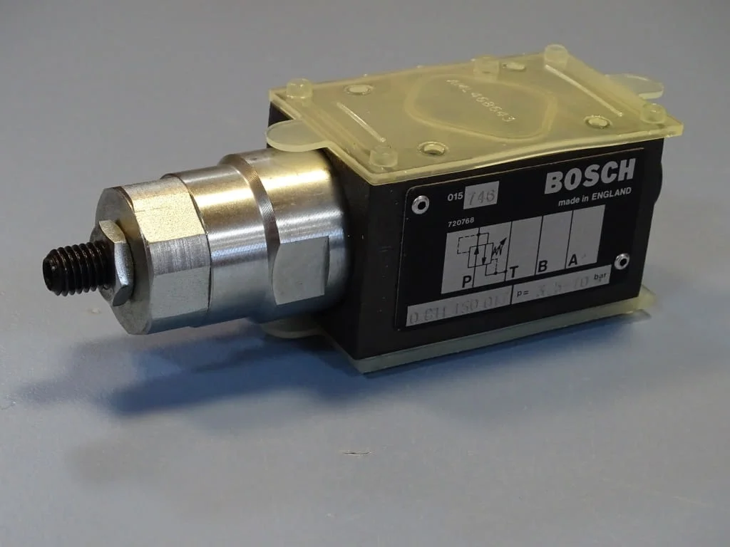 Хидравличен редуцил вентил Bosch 0811150 pressure reducing valve 70 bar — снимка 2
