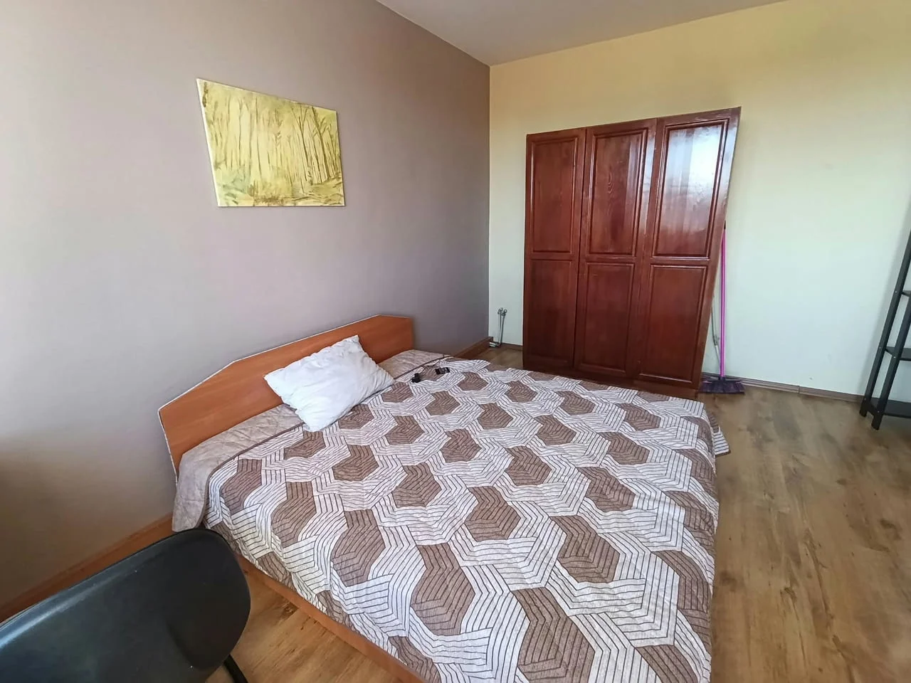 Даваме под наем тристаен апартамент в центъра на Пловдив — снимка 6