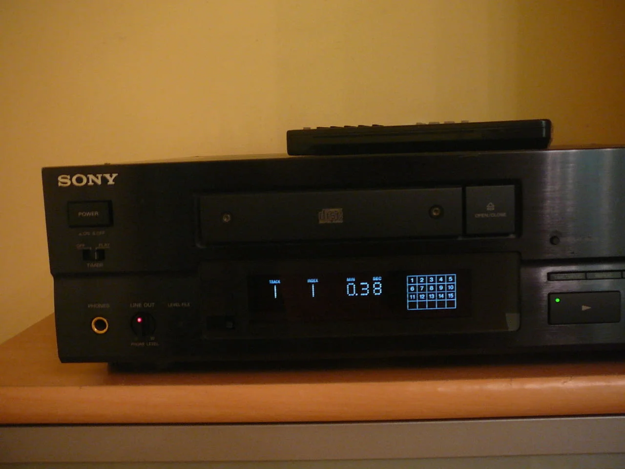 Sony cdp-x555es — снимка 6