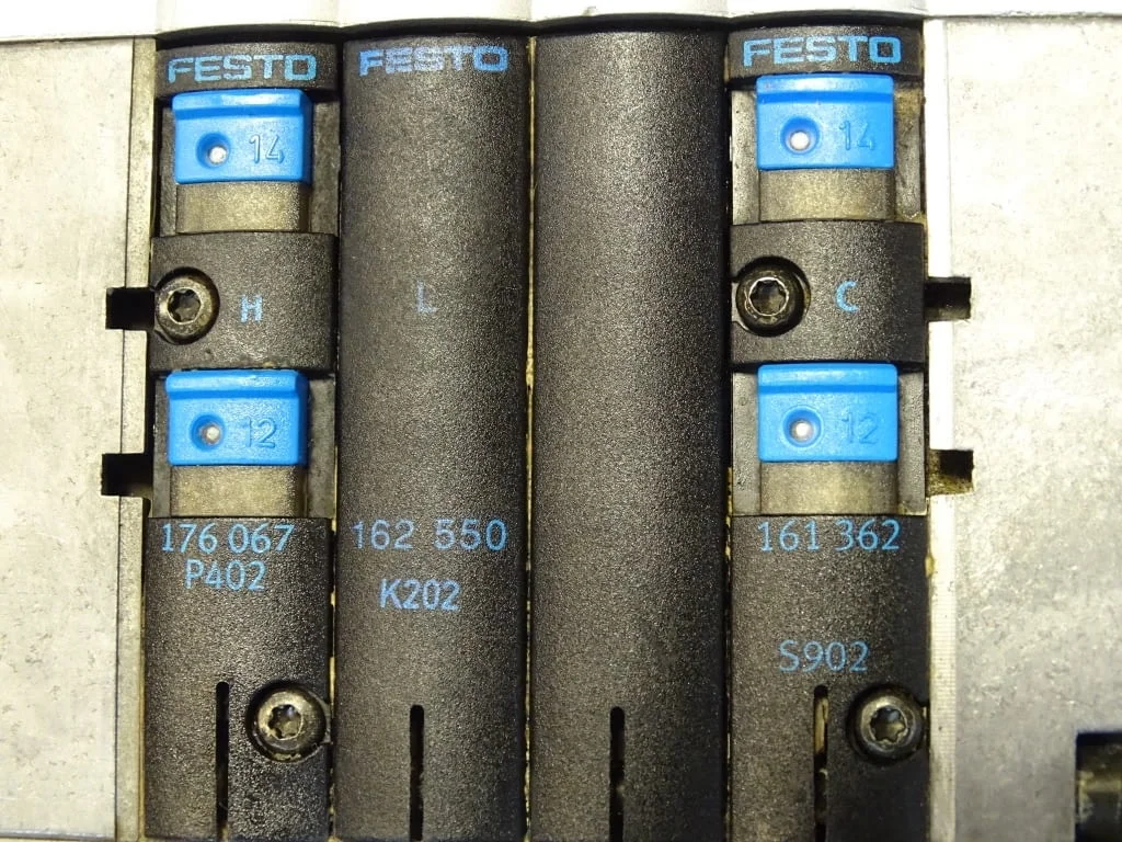 Пневматичен разпределител Festo CP14-GE-FB-4 Pneumatic valve — снимка 10