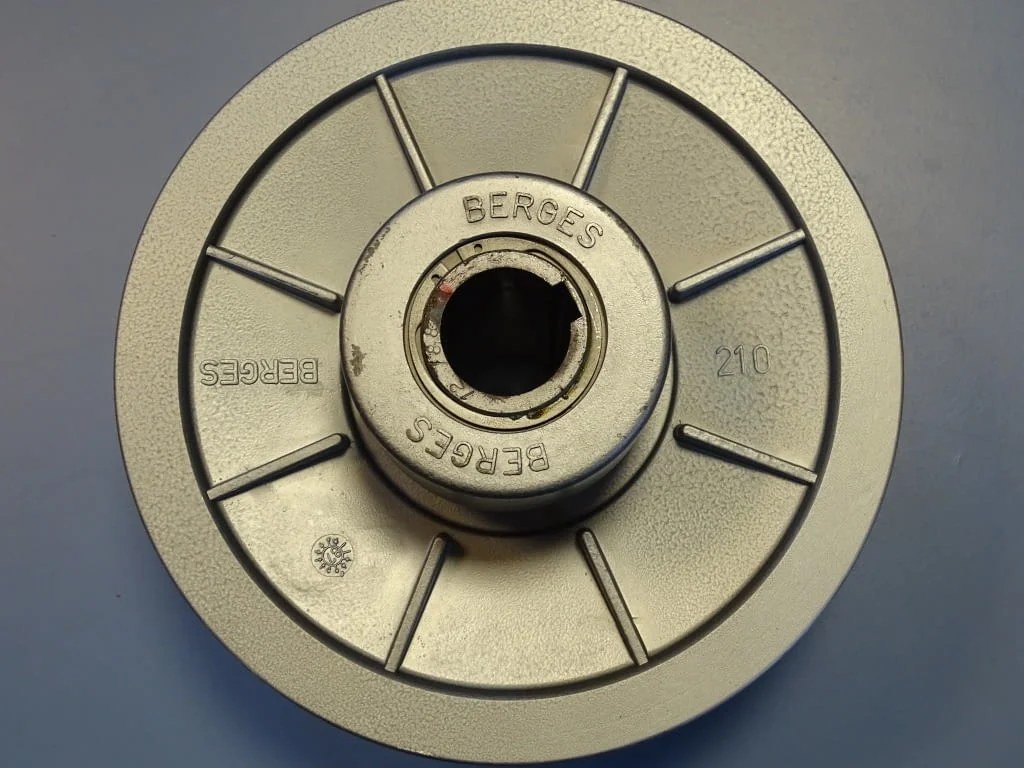Вариаторна шайба Berges F210SB spring tensioning pulley ф32mm — снимка 3