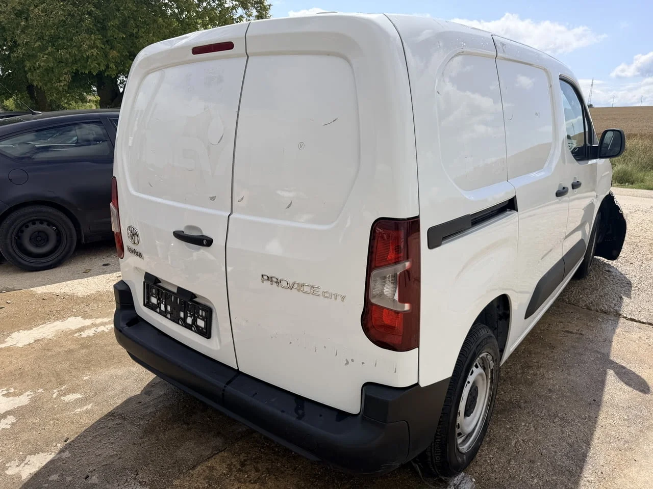 Toyota Proace City 1.5 D4D, двигател YHT DV5RCF, 102 кс., 6 ск., 81000 км., 2023 г., euro 6D, Тойота — снимка 6
