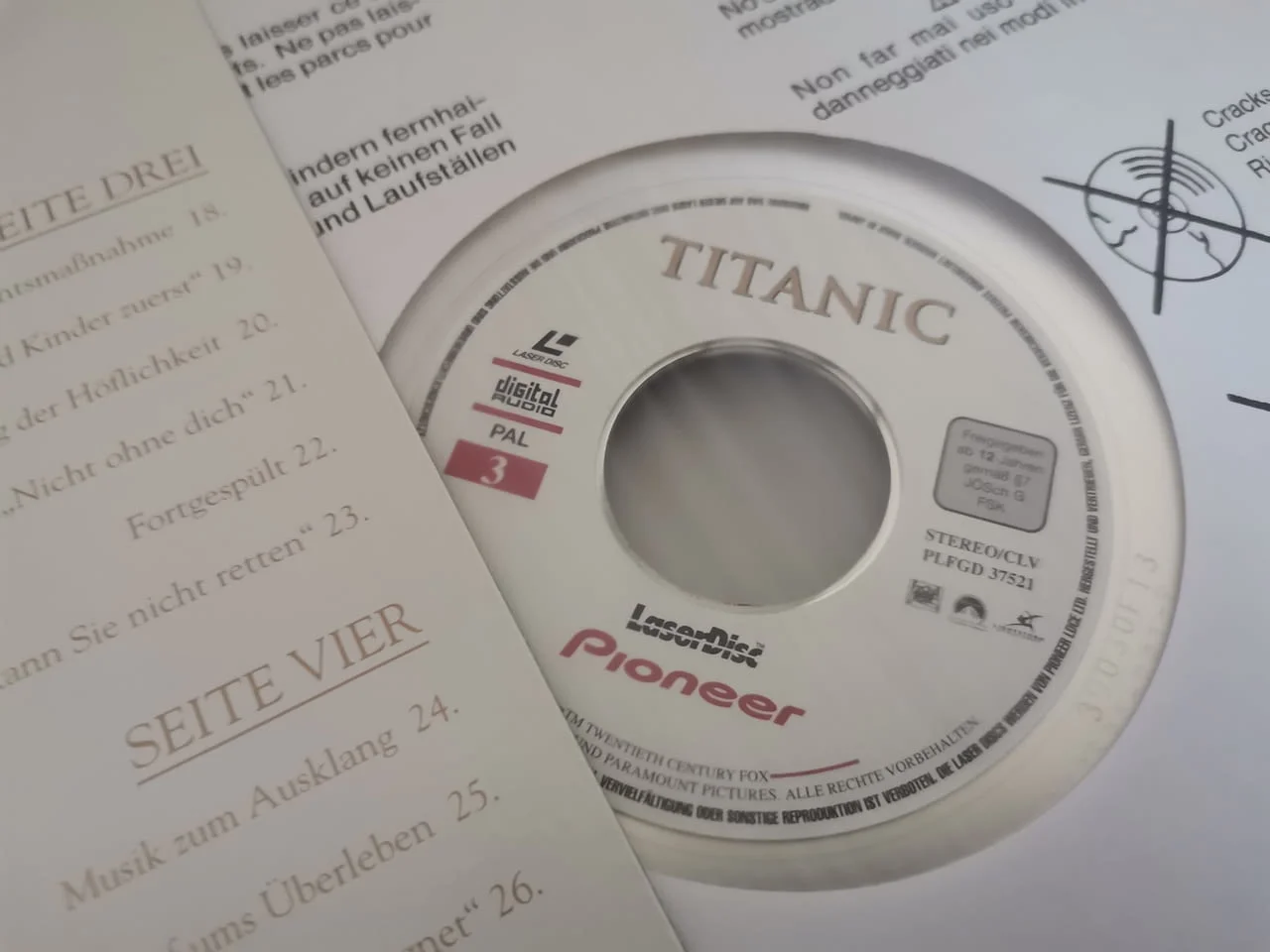 LASERDISC TITANIC Leonardo DiCaprio Kate Winslet Pioneer 2-Disc THX Edition — снимка 4