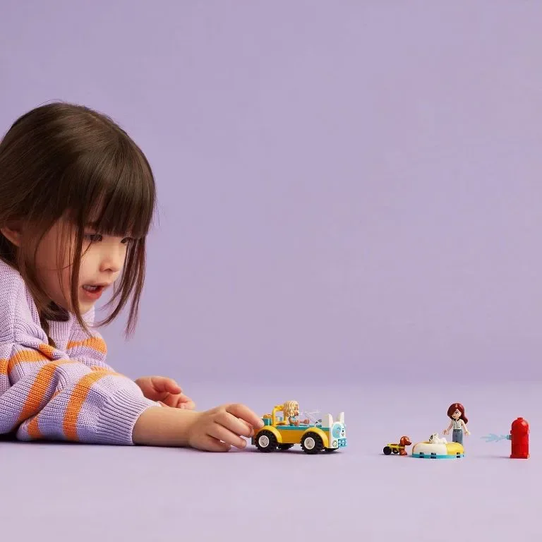 LEGO Строителна игра с мини кукли Пейсли и Нова, животни и природа за деца 4+ г., 42635 — снимка 5