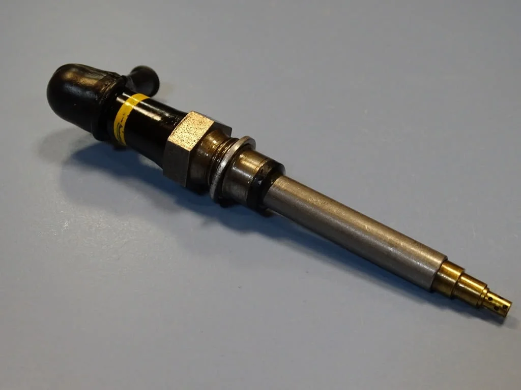 Четка ел. контактна ZF M14x1.5xф4 electrical contact brash L-65mm 24VDC — снимка 6